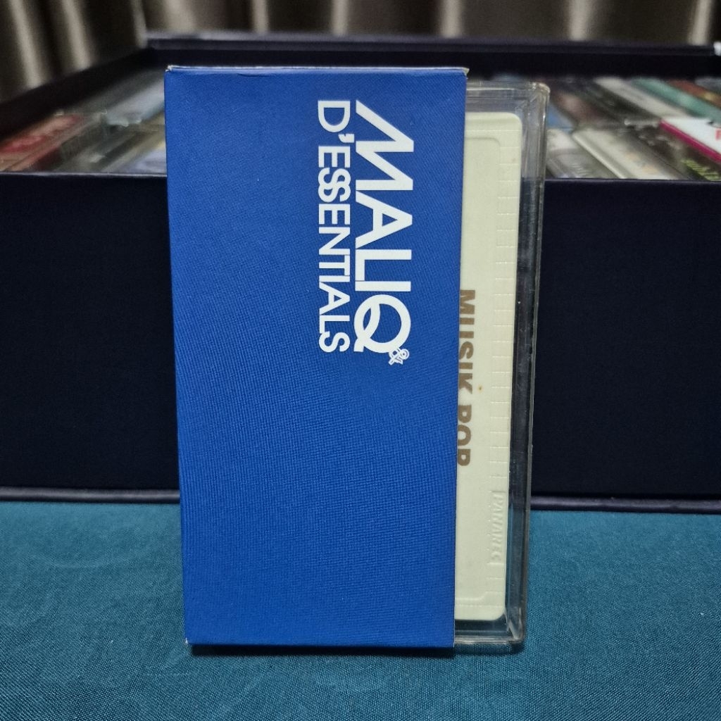 kaset pita maliq & d'essentials musik pop limited