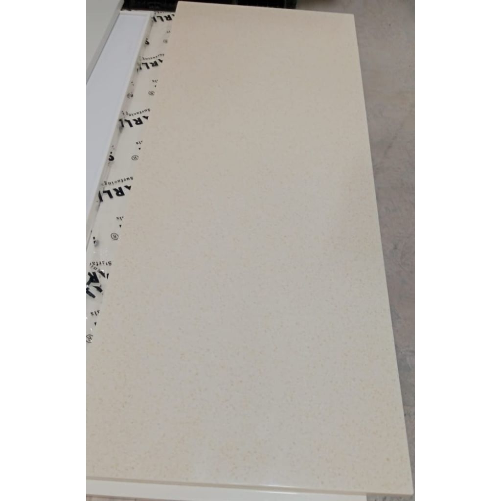Meja makan solid surface D