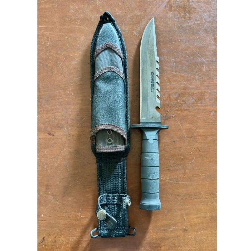 pisau combat dengan sarung nisoku