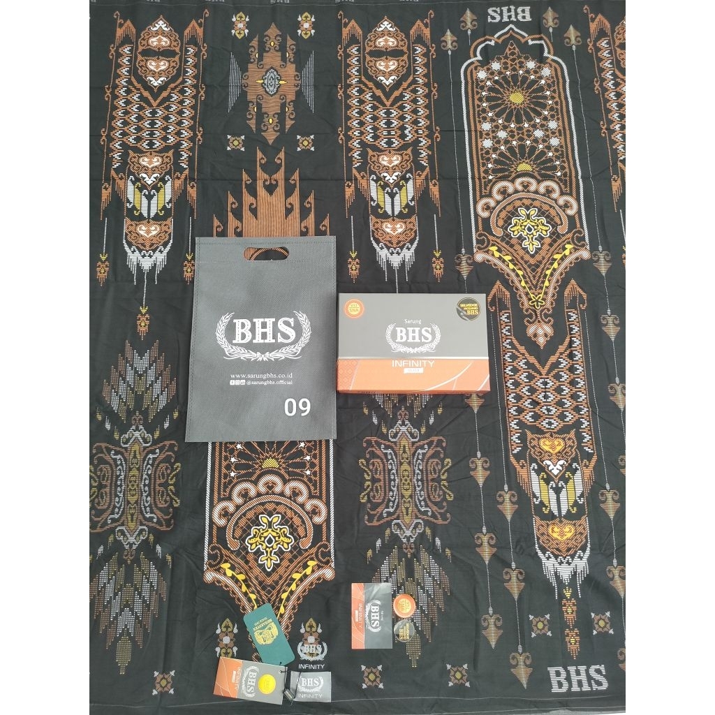 SARUNG BHS INFINITY SILVER