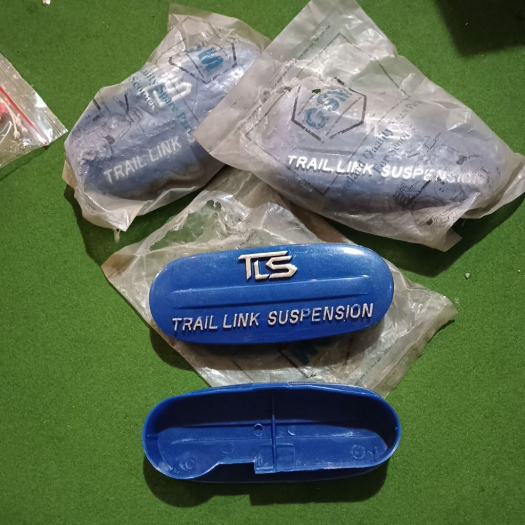 tutup fork vespa px/corsa part origuns