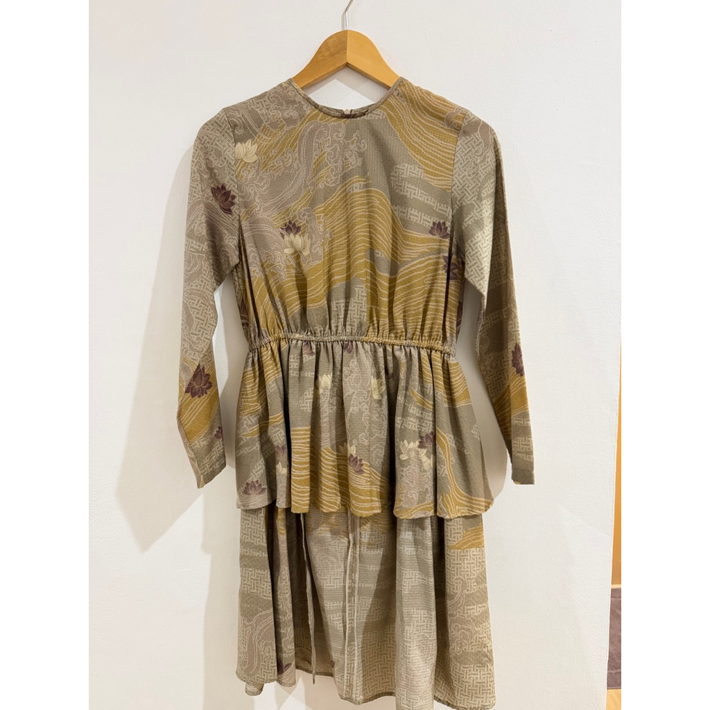 Preloved Kamiidea Couple Set Tunic dan Kemeja Koko Pria