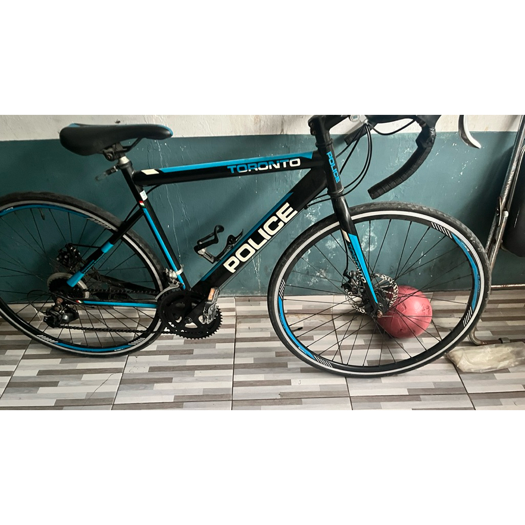 sepeda roadbike police Toronto blue