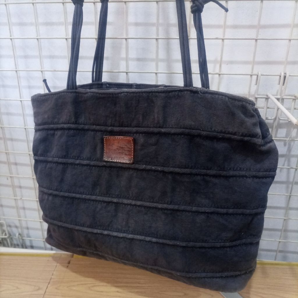 LUCIA BIANCHI canvas bag- alas 9x36.5cm tinggi 27cm