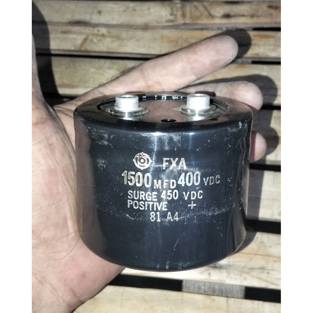ELCO 400V 1500UF T 6CM D 7.7CM BEKAS CABUTAN