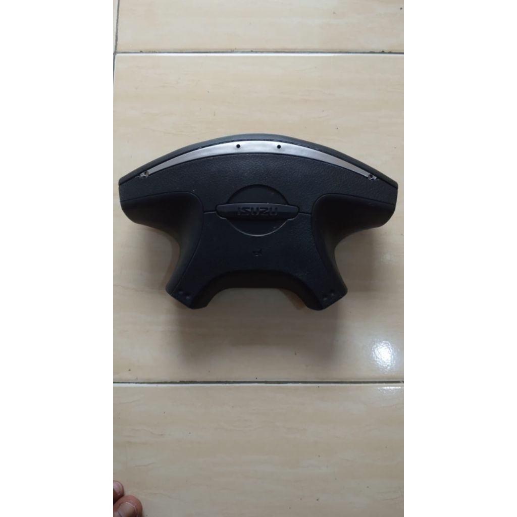 COVER AIRBAG STIR TUTUP KLAKSON NON AIRBAG ISUZU PANTHER LV LS GRAND TOURING DAN NEW PANTHER ORIGINA