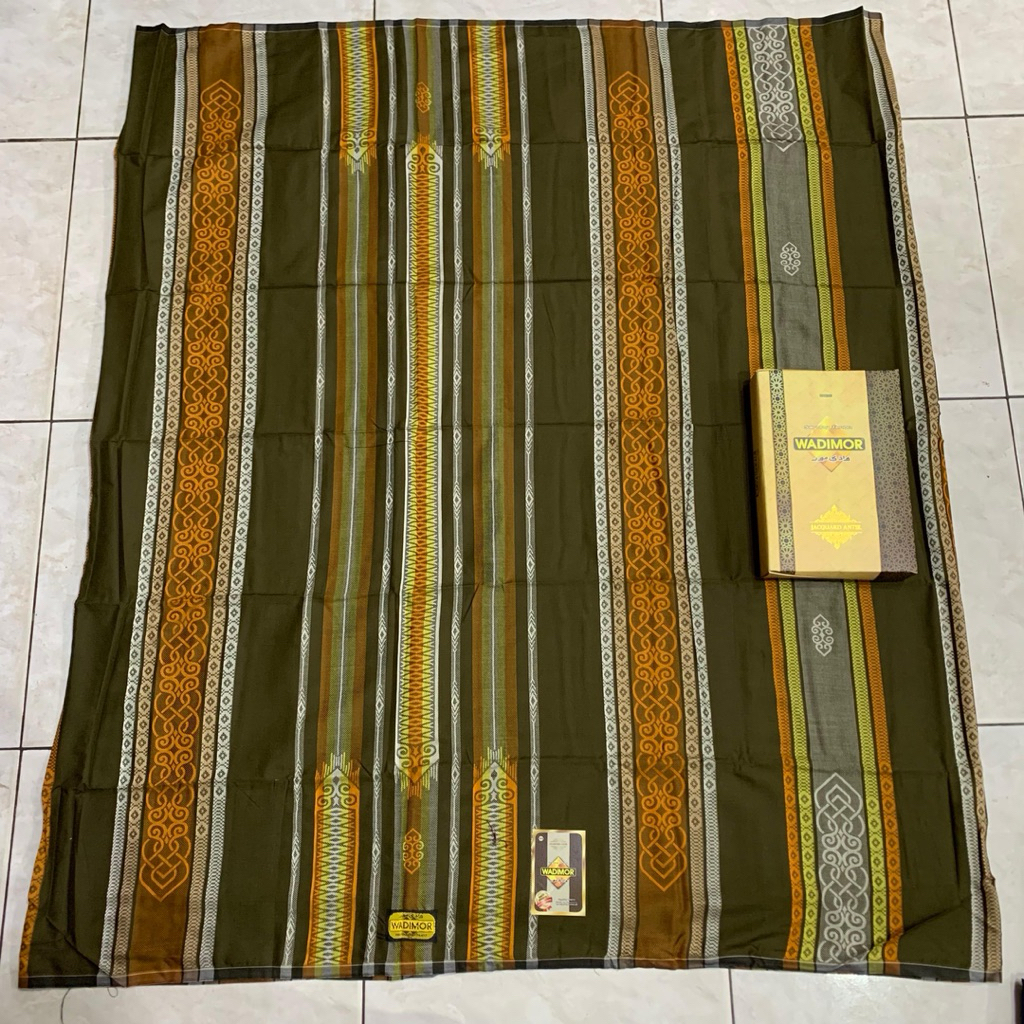 Sarung Wadimor jacquard antik