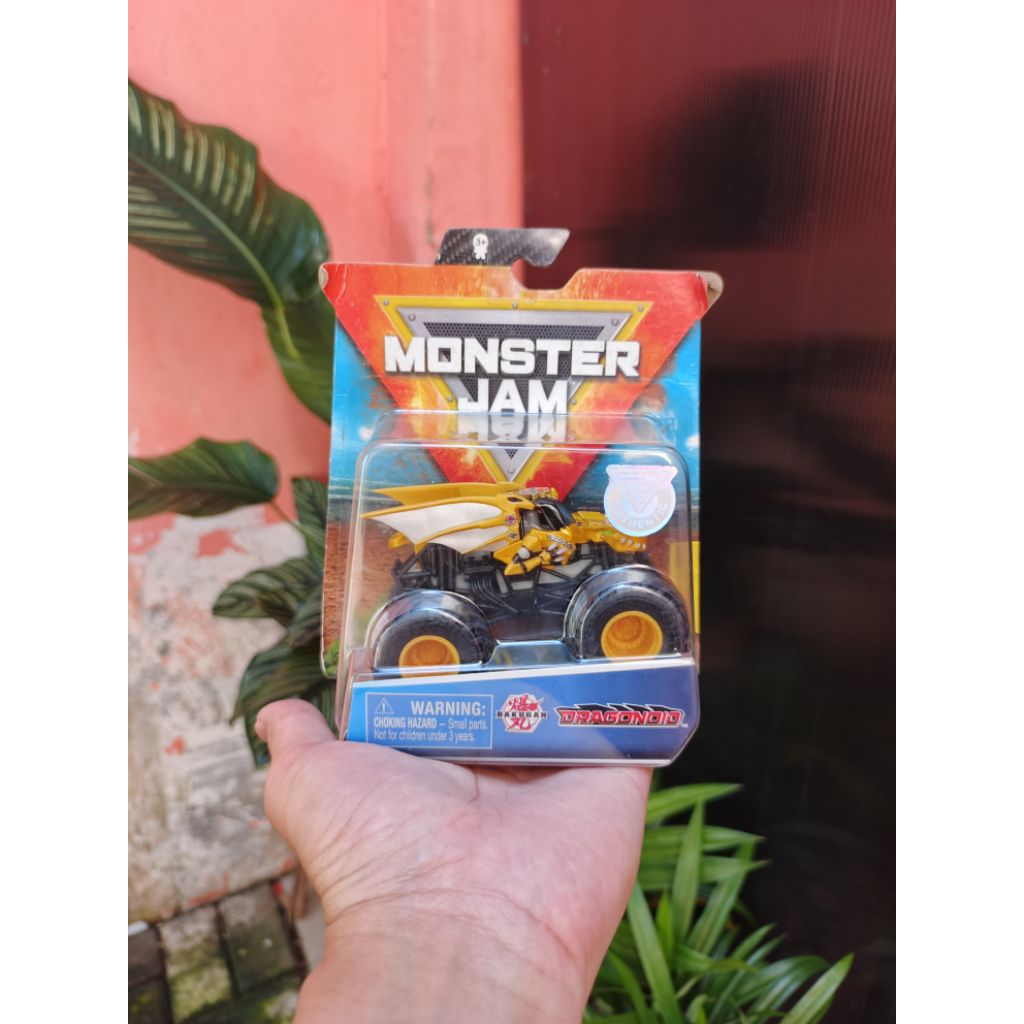 Diecast Monster Jam Dragonoid Bakugan by Spin Master Original Monster Trucks