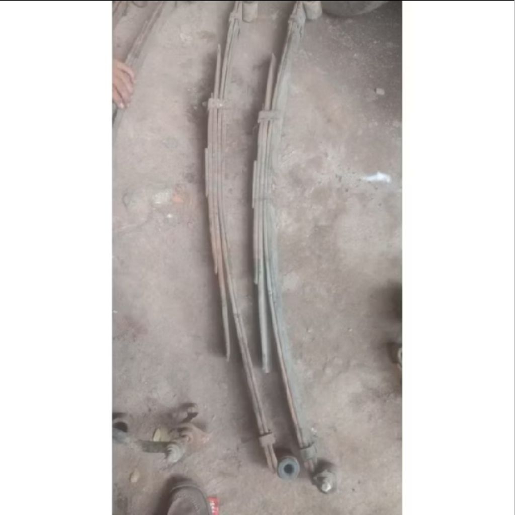 per daun kijang belakang Toyota kijang super set orginal