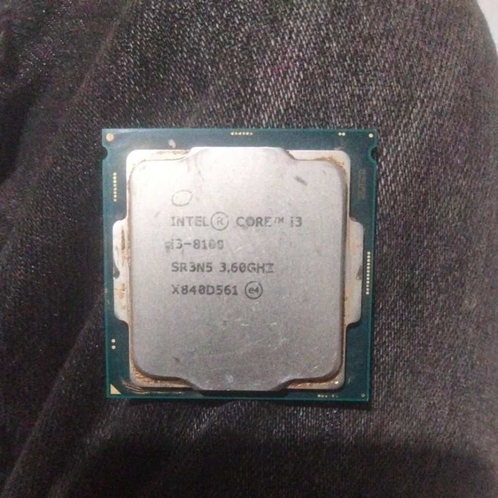 prosesor core i3 8100