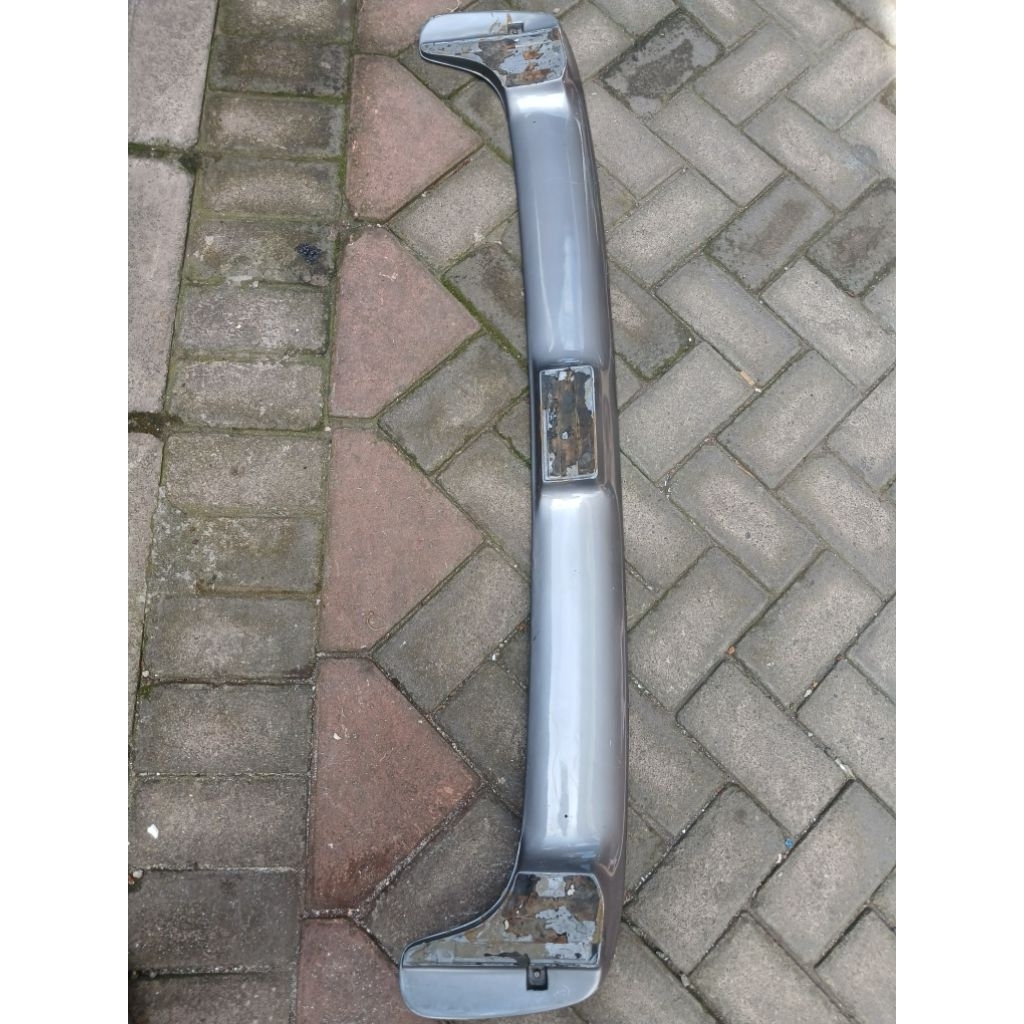 spoiler sedan universal