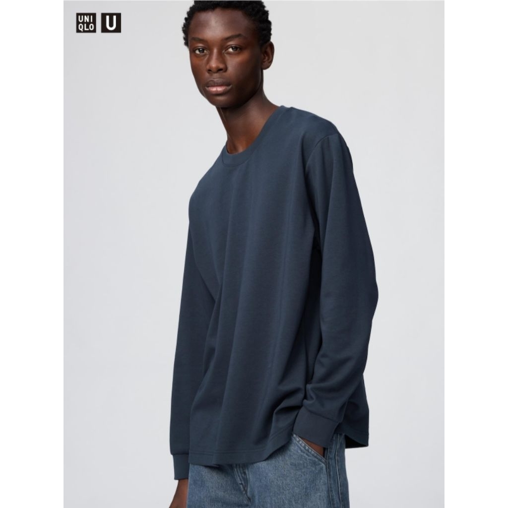 UNIQLO AIRISM TSHIRT NAVY