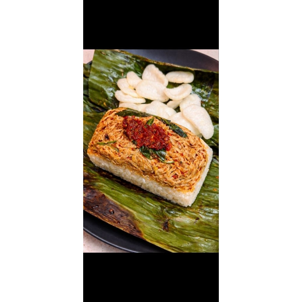 Nasi Bakar Ayam Suwir Pedas