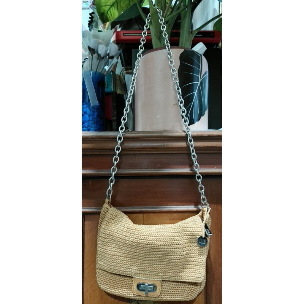 Preloved tas selempang rantai Dowa Original 100%