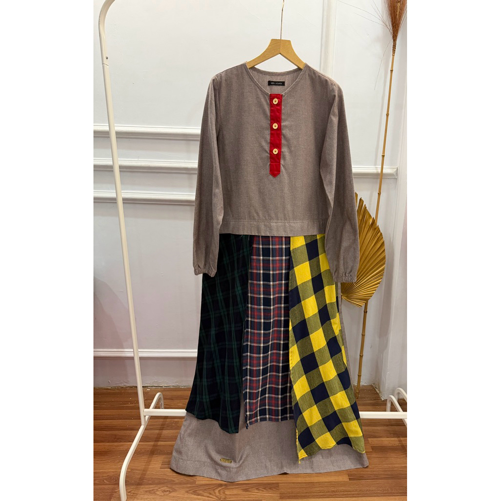 Preloved abaya by DFR.Cloth
