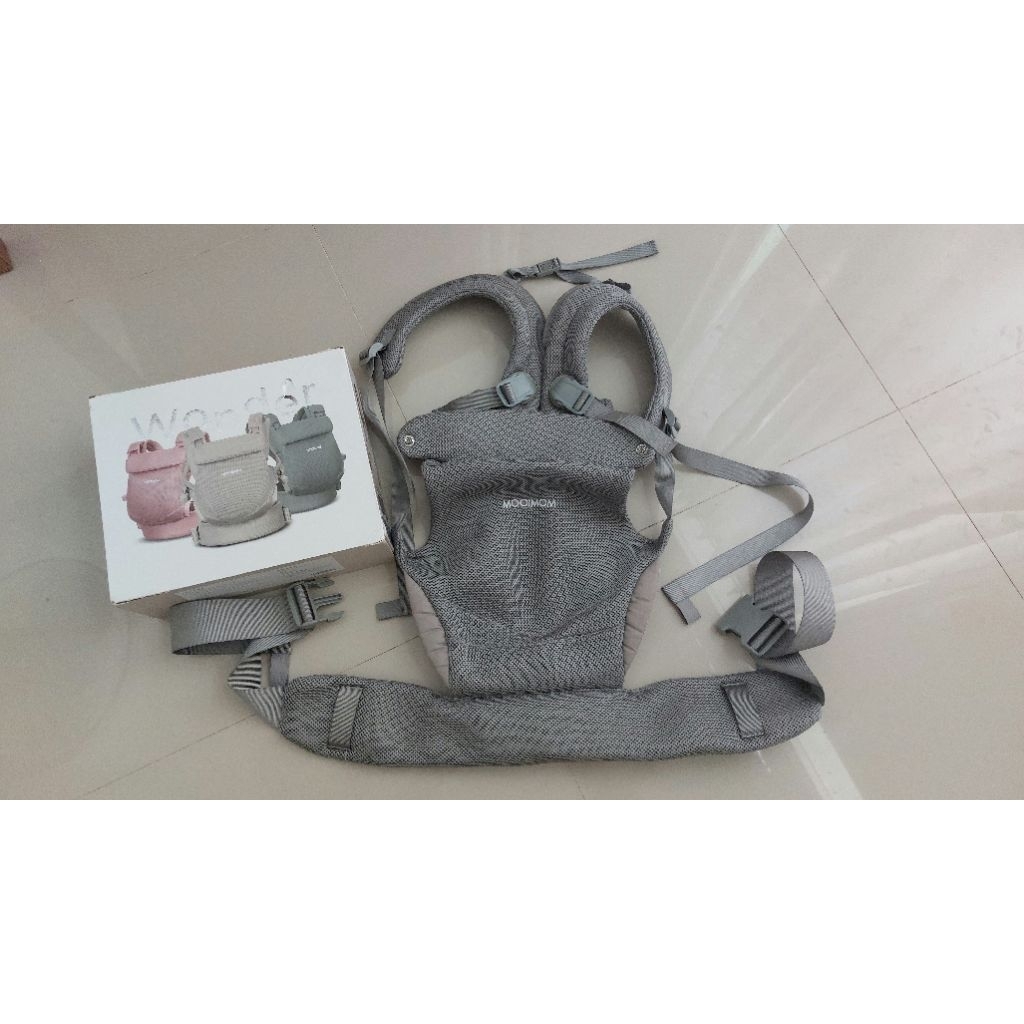 [PRELOVED] MOOIMOM Wonder Carrier