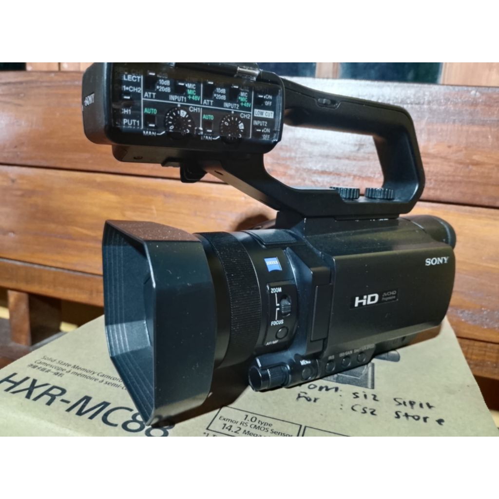 SONY HXR MC88