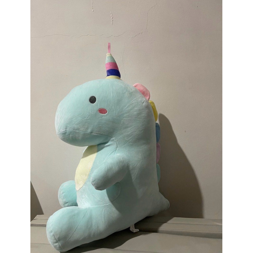 preloved boneka dino