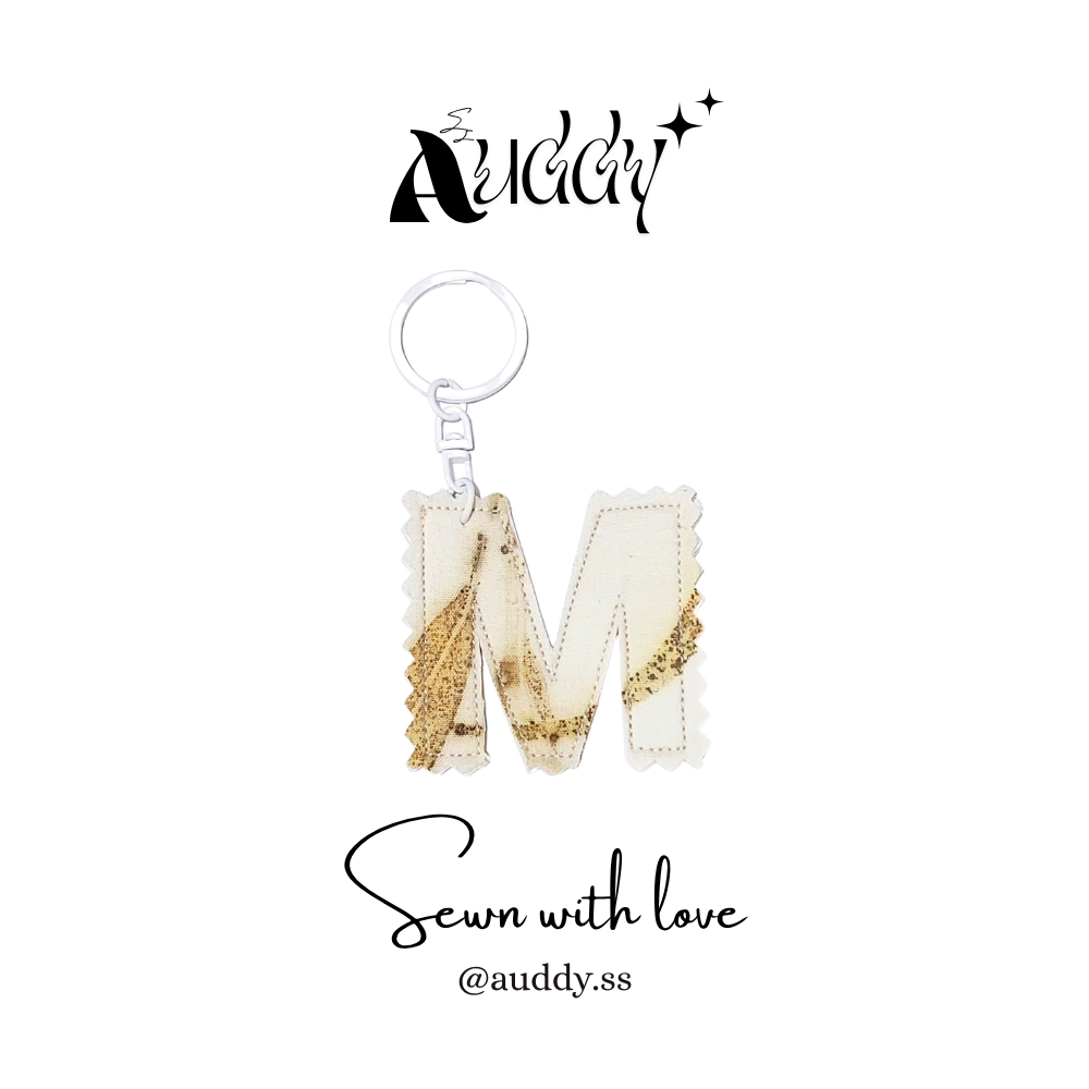 Huruf M Gantungan Kunci Huruf Handmade | Aksesoris Tas Lucu | Keychain Unik Kain Perca