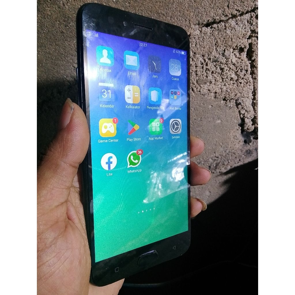 Hp Seken OPPO F3 RAM 4/64 GB