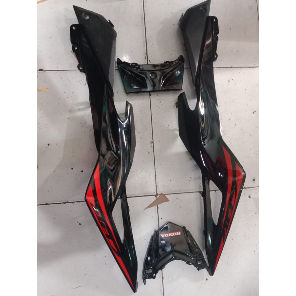 bodi body belakang CBR 150R LED