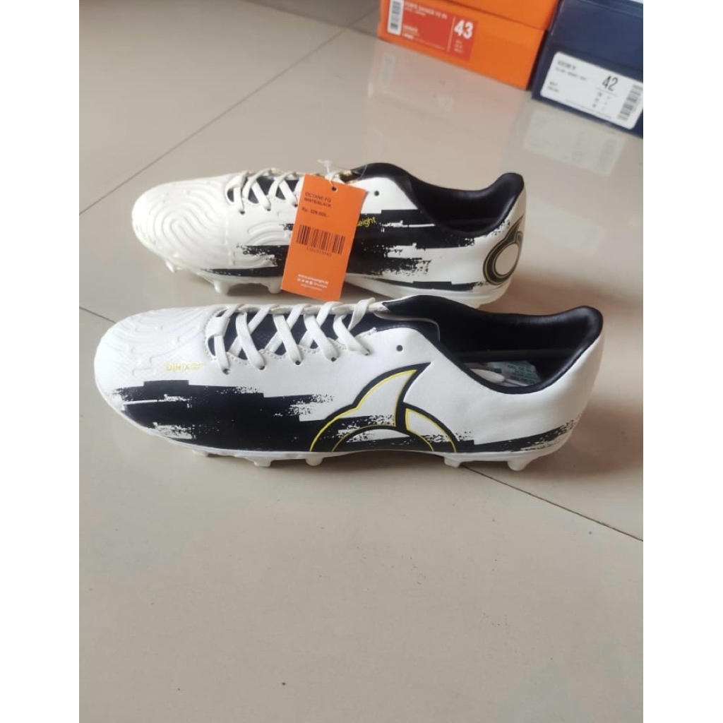 CUCI GUDANG SEPATU BOLA ORTUSEIGHT OCTANE - ORIGINAL