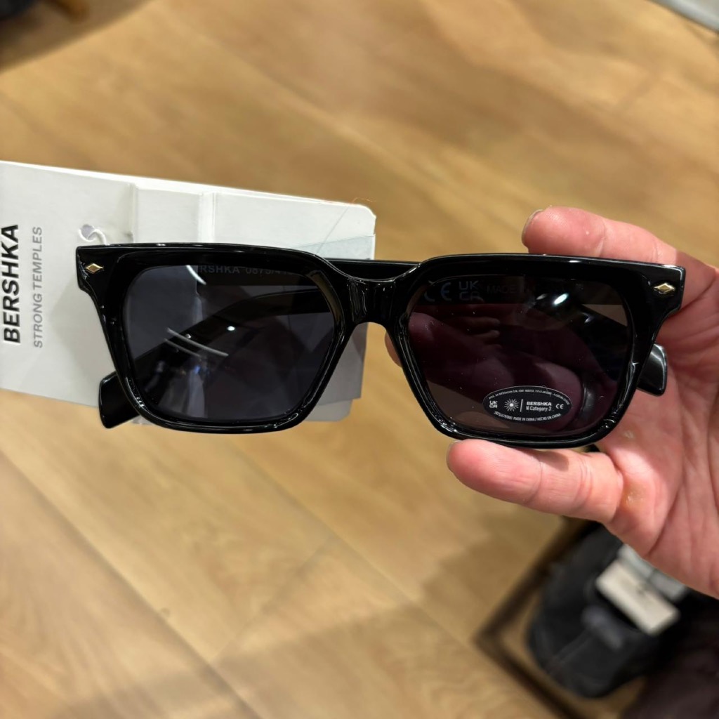 JASTIP. Kacamata Bershka (MAN)
