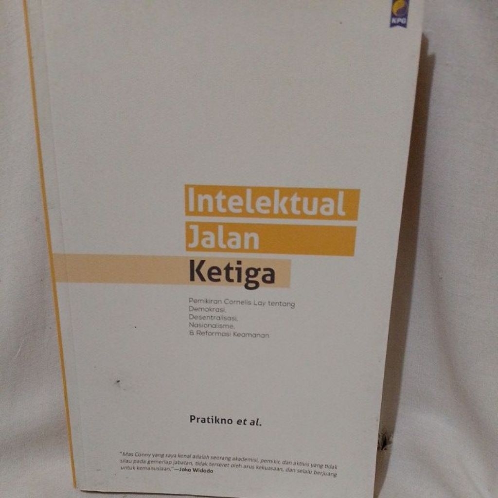Intelektual Jalan Ketiga original