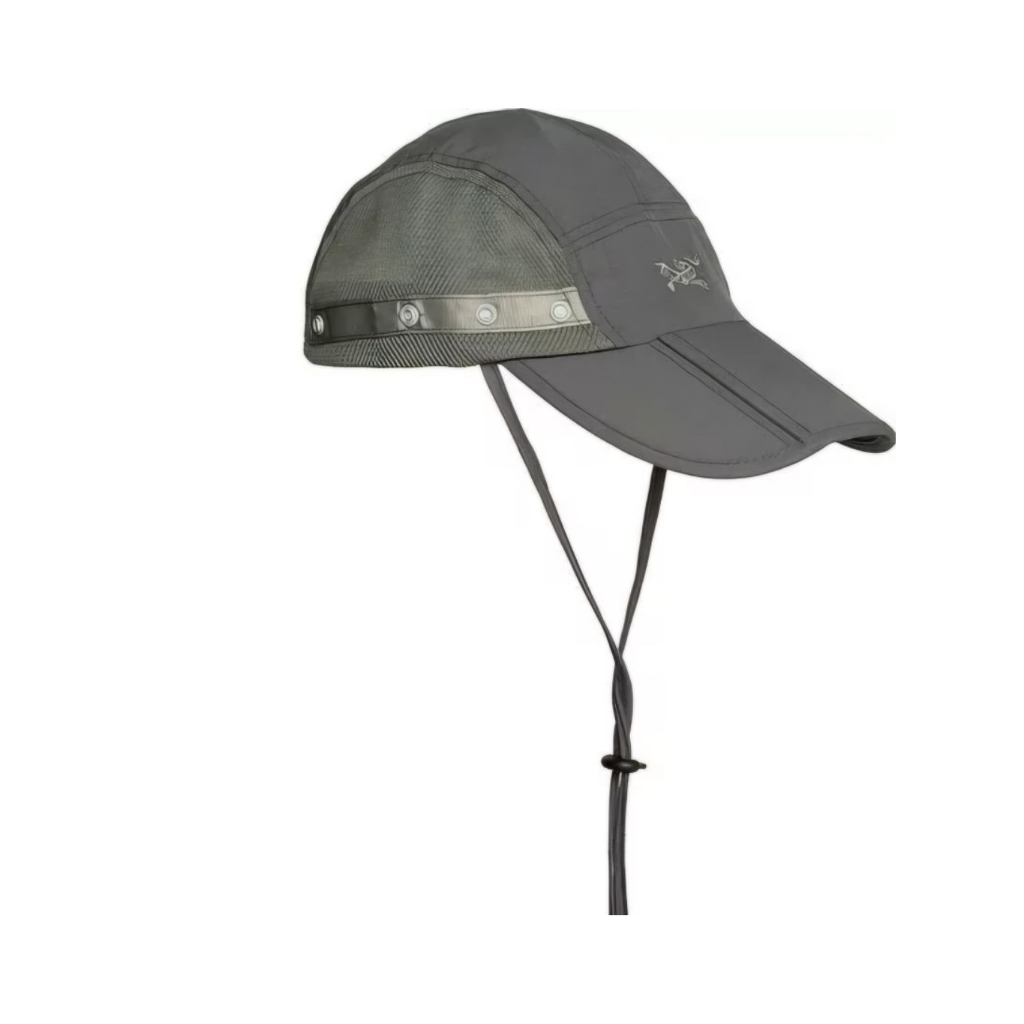topi Arc'teryx Hikking gunung