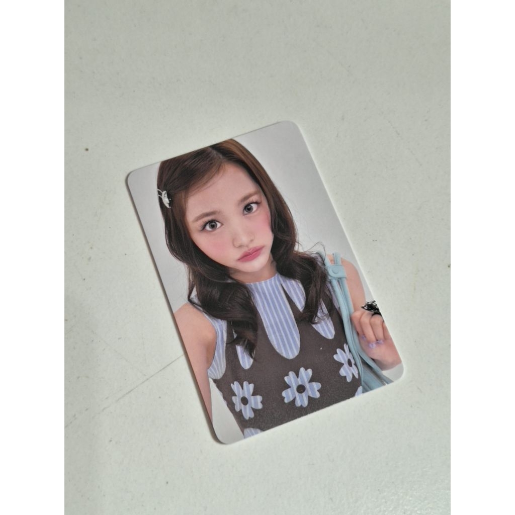 Photocard Carmen Hearts2Hearts
