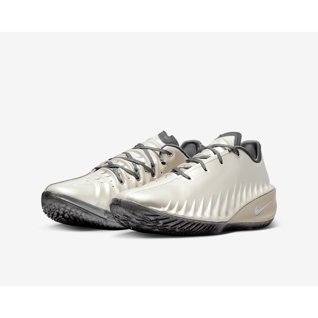 Sepatu Basket Pria Nike GT Cut 4 EP Rob Delingham IQ8243-001
