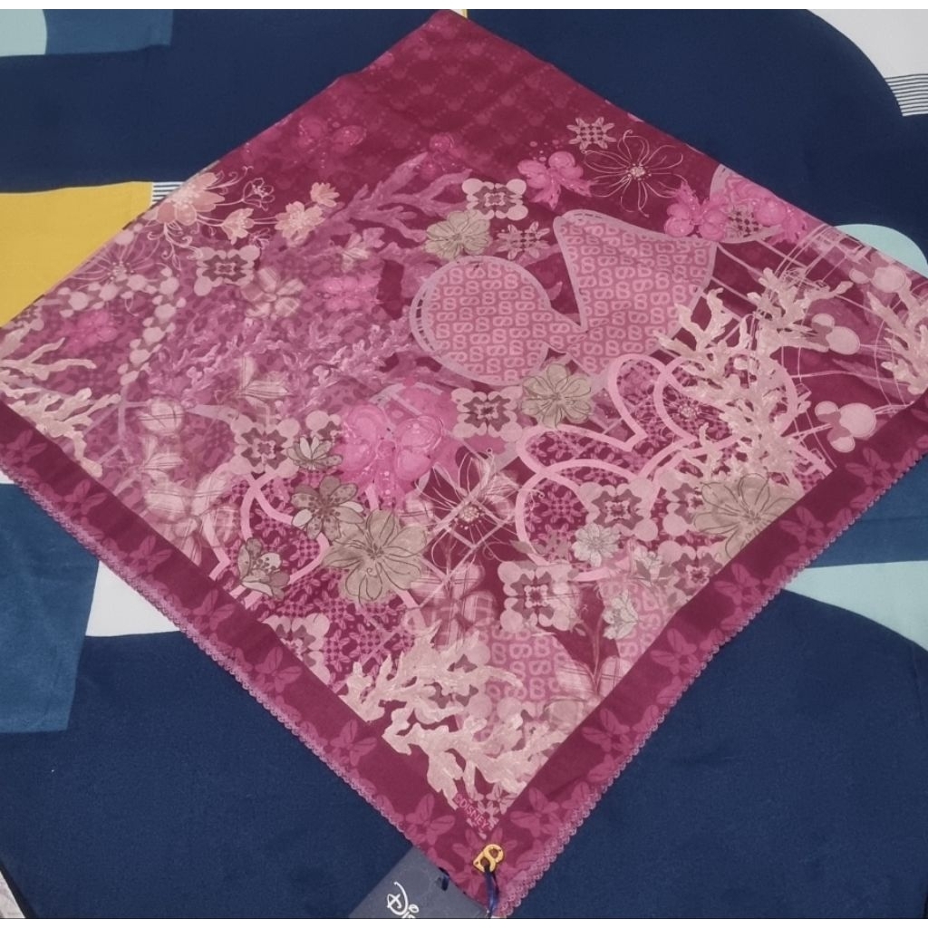Buttonscarves The Dream Park Square