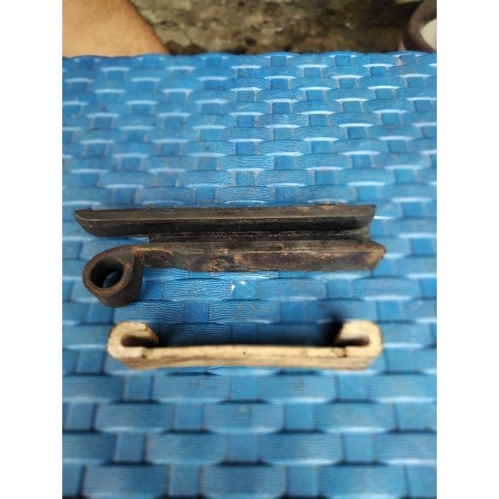 Tensioner karet ganjal Rantai Qingqi babymatic 50cc sundiro