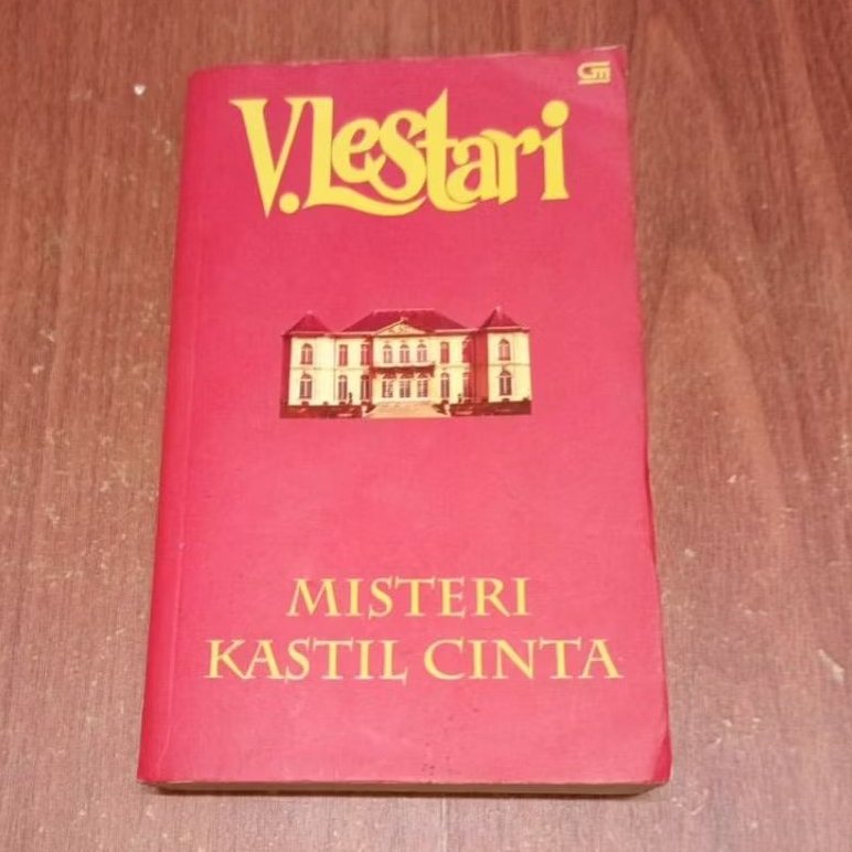 NOVEL MISTERI KASTIL CINTA OLEH V LESTARI