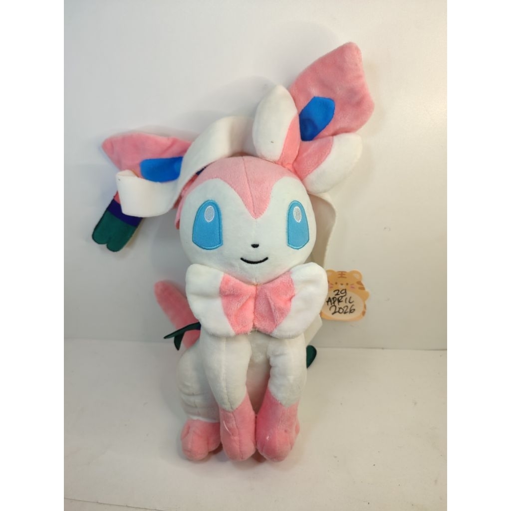 boneka sylveon evolution no brand minus spidol