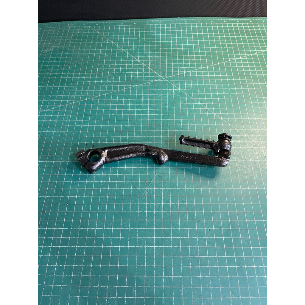 KICK STARTER/ENGKOL SEPEDA MOTOR BEAT FI MERK TAKAYAMA