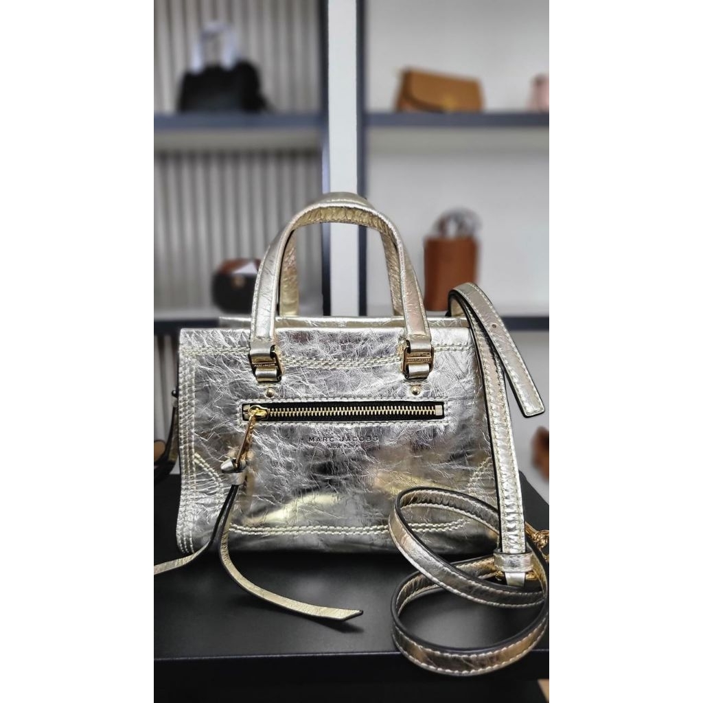 tas marcjacobss mini cruiser gold