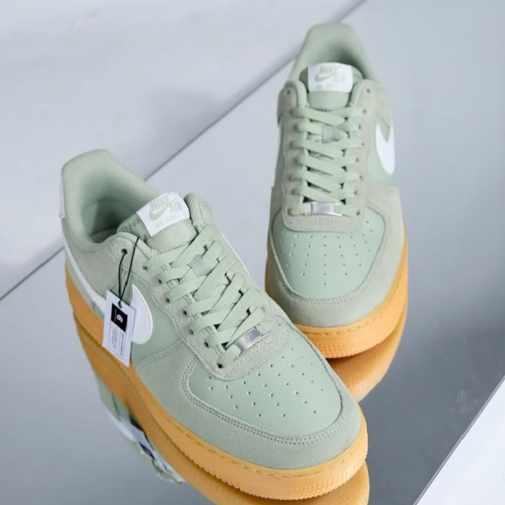 AF 1 LOW 07 LV8 JADE HORIZON GREEN GUM