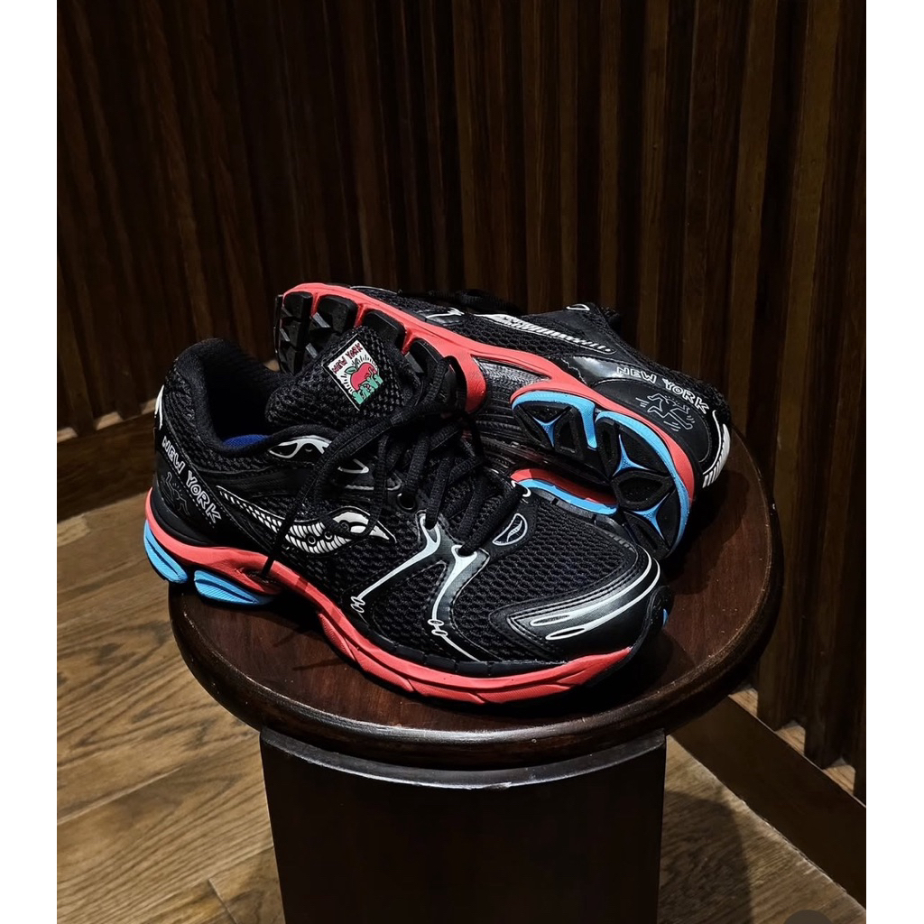 Saucony Progrid Triumph 4 KeithHaring