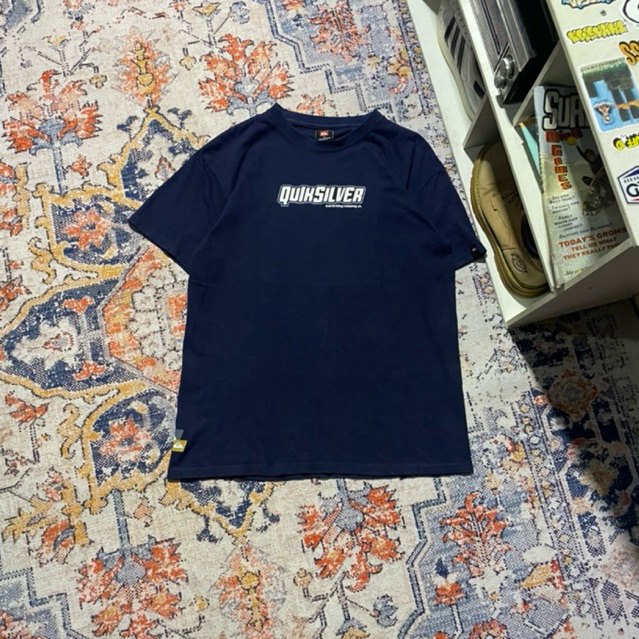 Vintage 00's T-Shirt Quiksilver