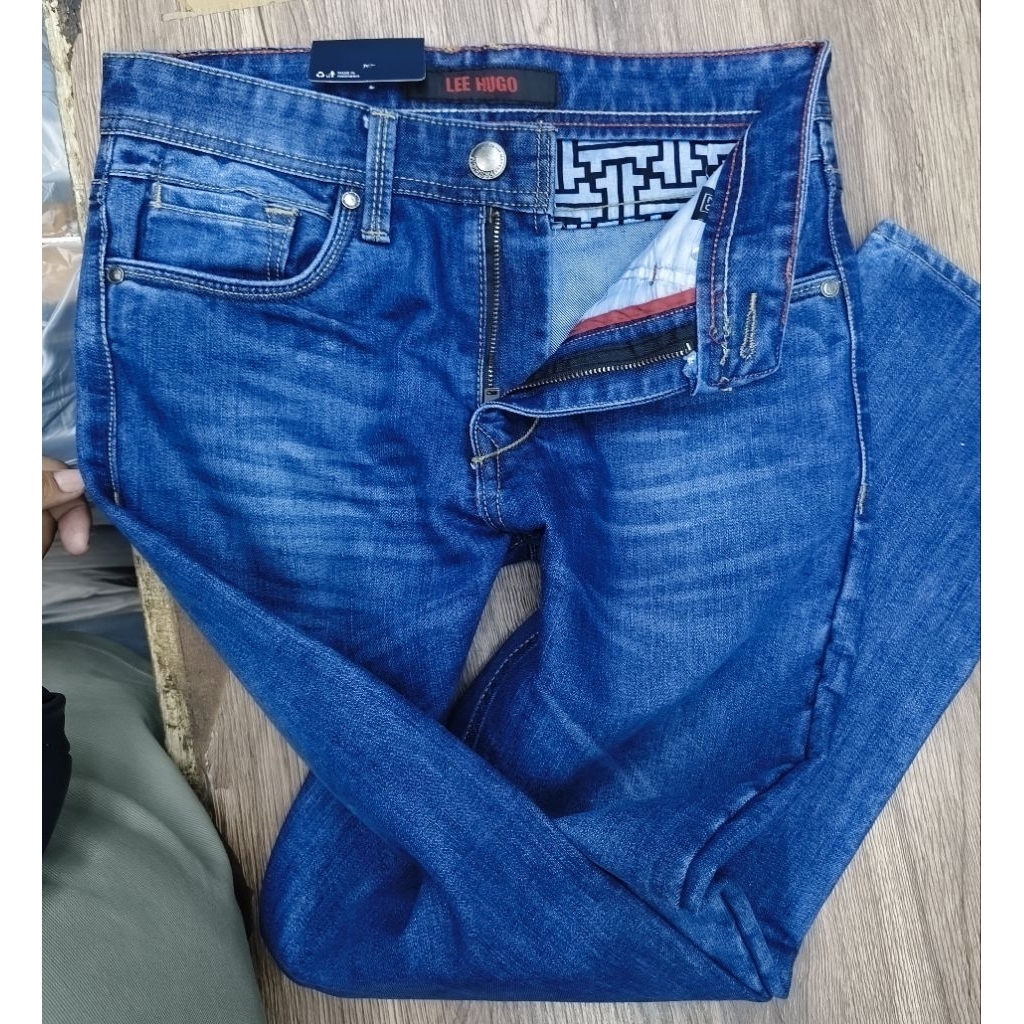 Celana Jeans Panjang Pria LeeHugo Standard Standard premium / Celana Reguler Fit Jeans Hugo Premium 