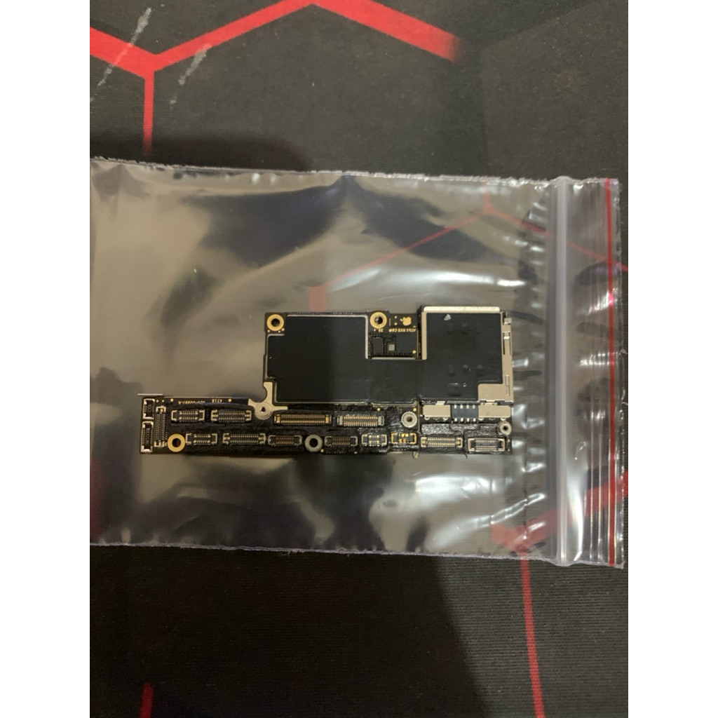 Mesin Iphone Xs 256gb bahan lock icloud