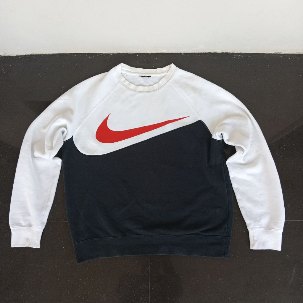 Crewneck sweater Nike second preloved