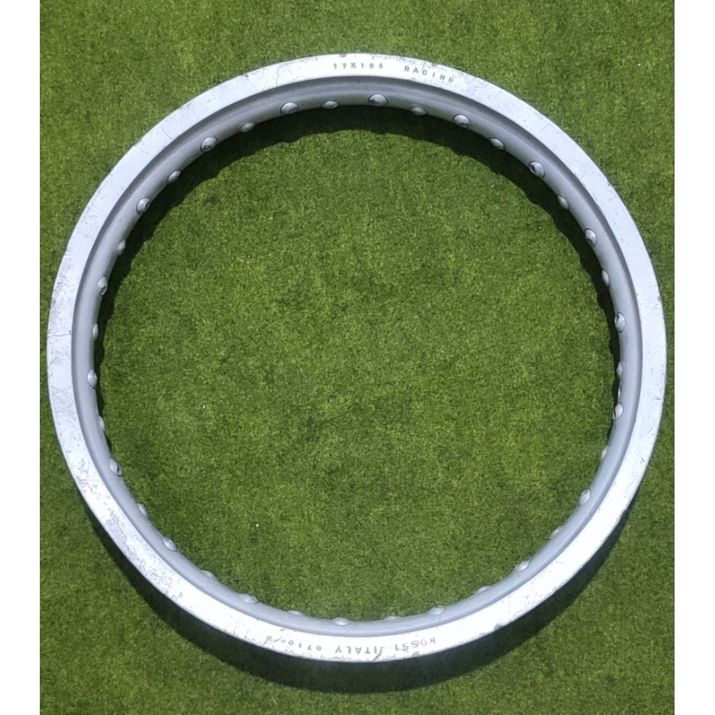 VELG ROSSI ITALY SIZE 185 RING 17 KONDISI TIDAK RETAK (ADA PEANG SEDIKIT)