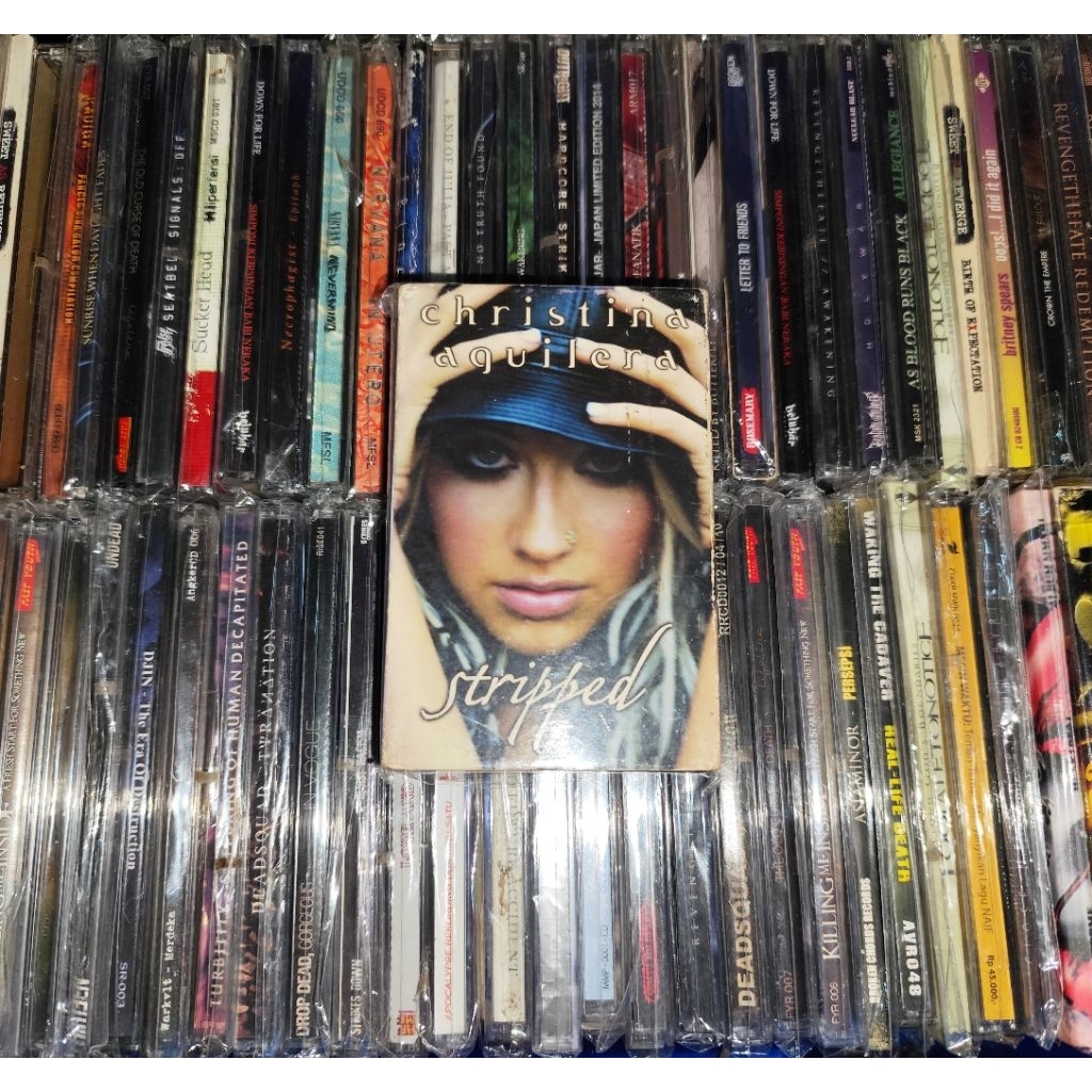 Kaset Christina Aguilera - Stripped
