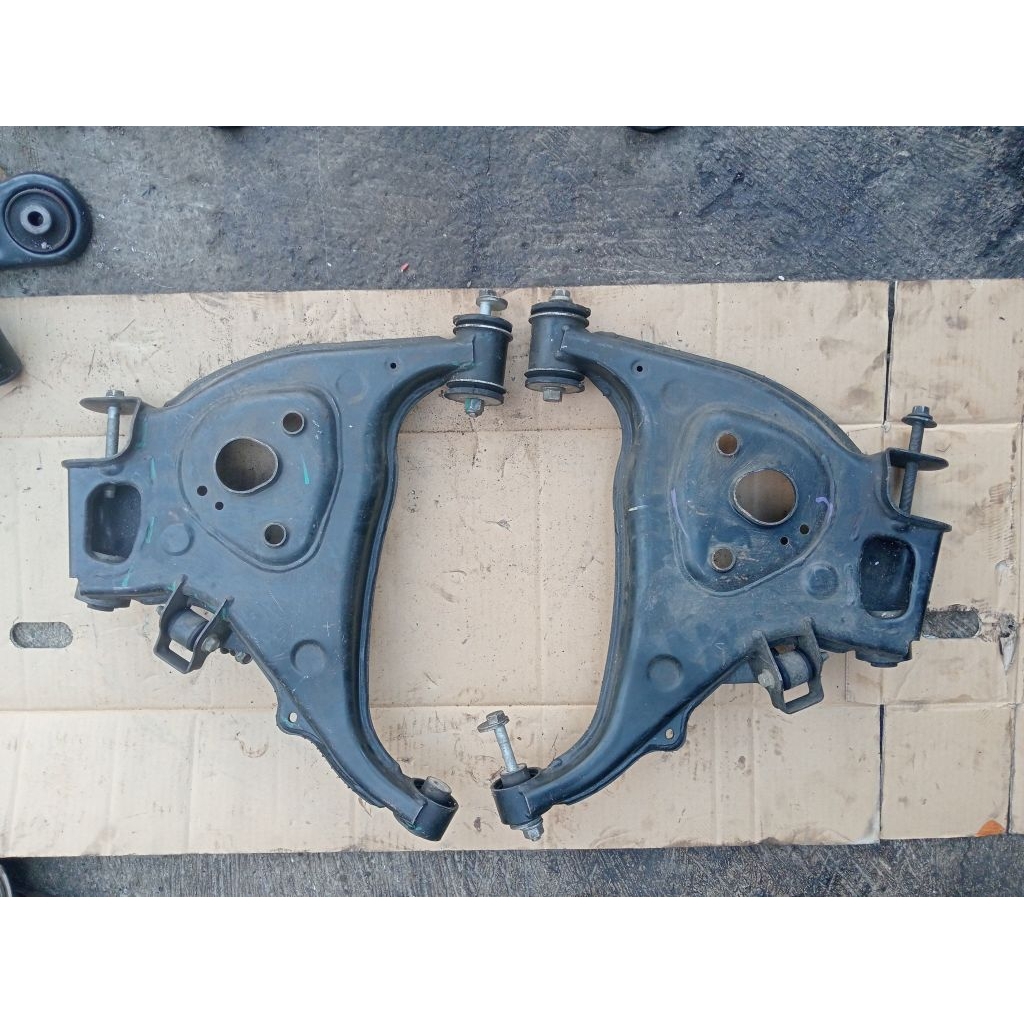 lower arm belakang wuling almaz copotan original