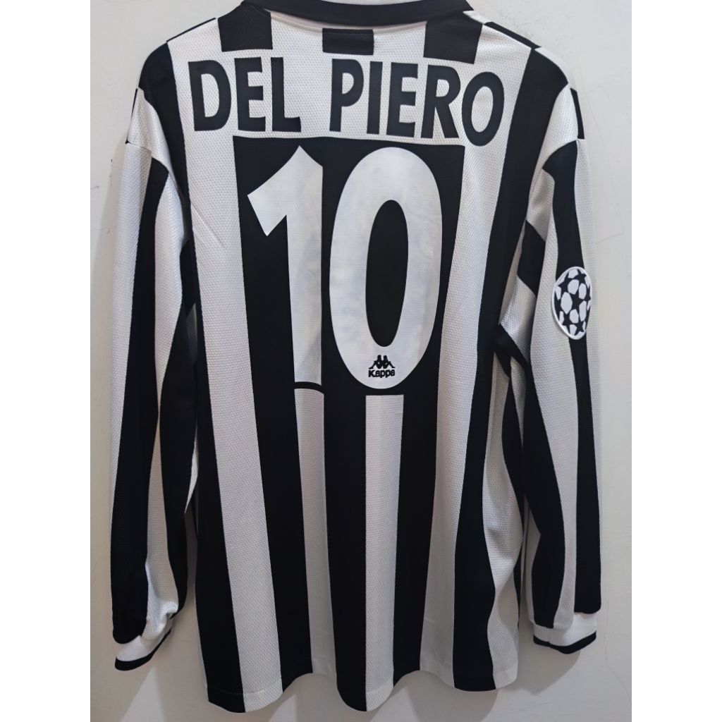 Jersey Original Juventus Home 1995/96 Size L Del Piero