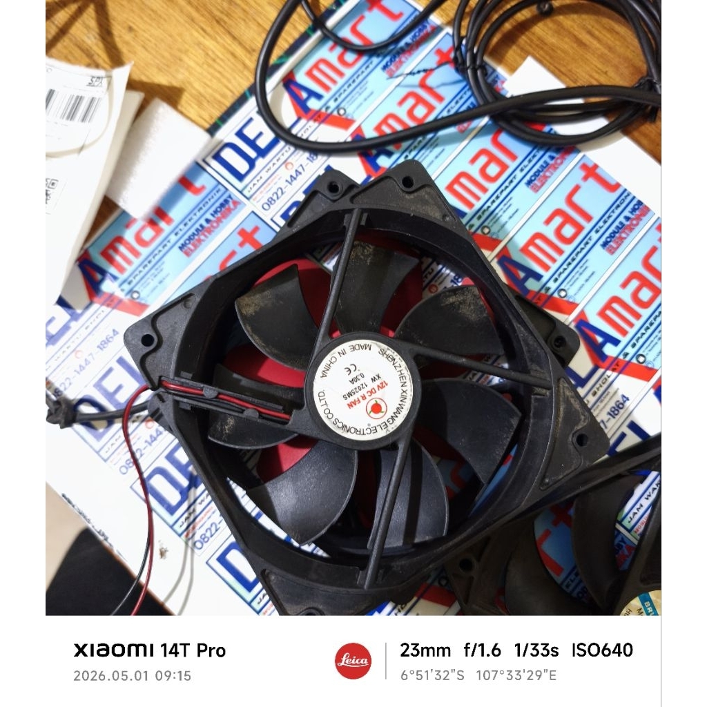 Kipas Fan DC 12v blower  12x12cm 12x12 Putaran standard dc 12 v barang bekas