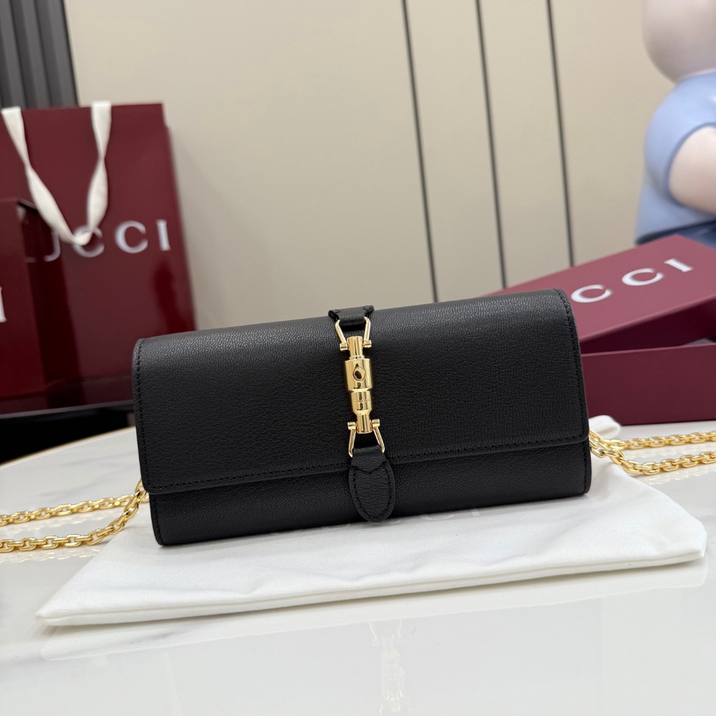 WOC GYur Jackie Wallet on Chain WOC