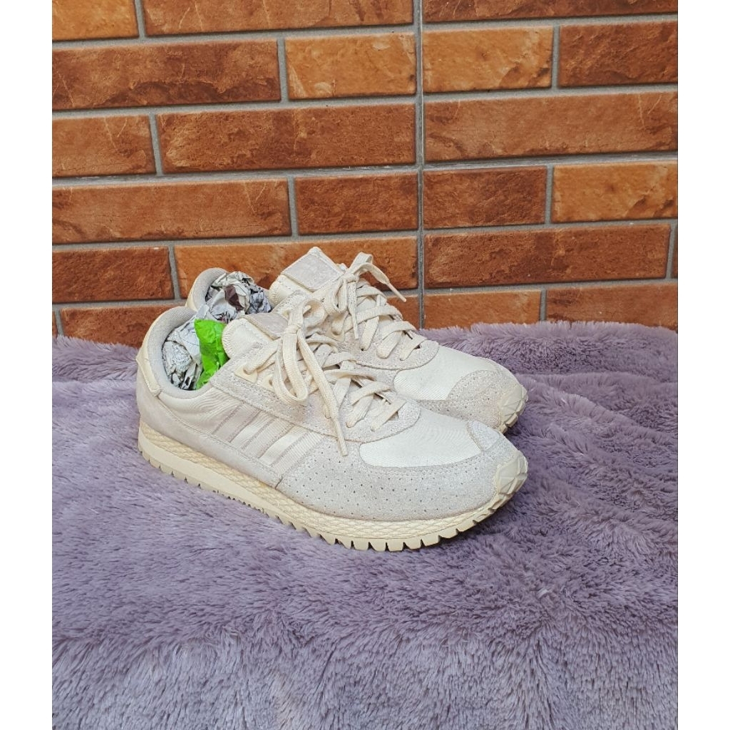 Sepatu Adidas City Marathon Size 41.5